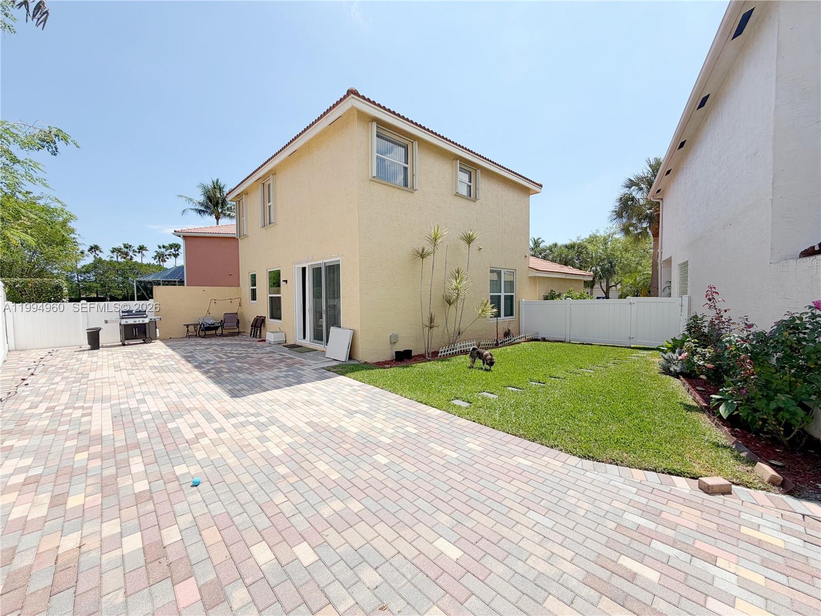 NAUTICA ISLES 4 - Residential Lease