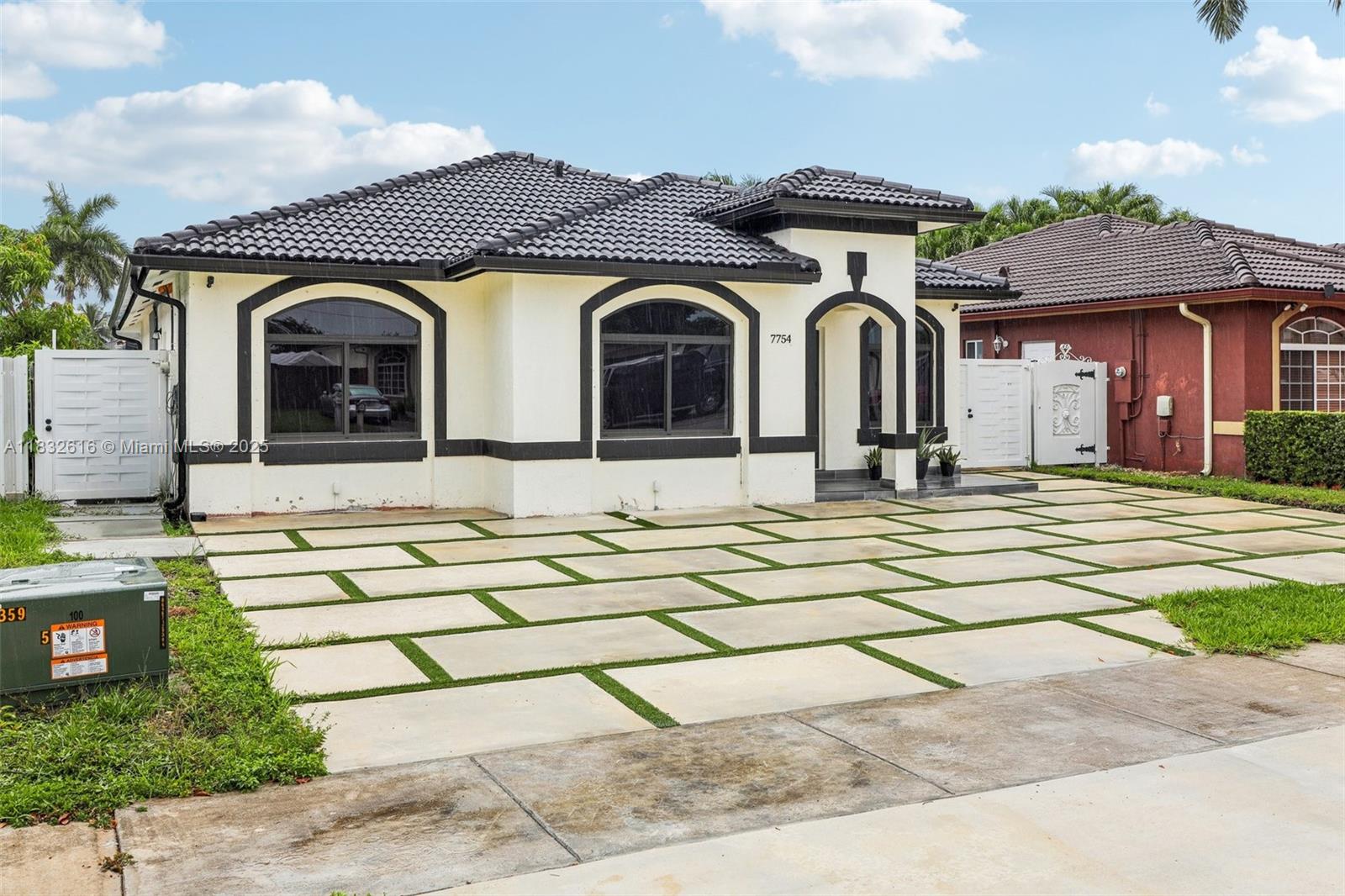7754 NW 201st Ter