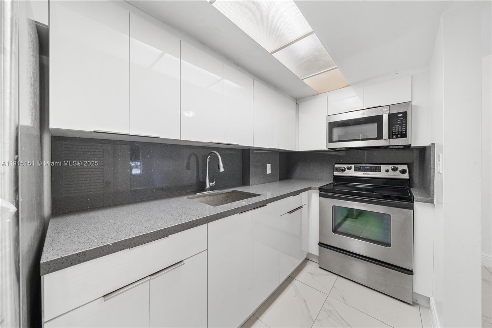 GREYNOLDS PARK GARDENS - Residential Lease