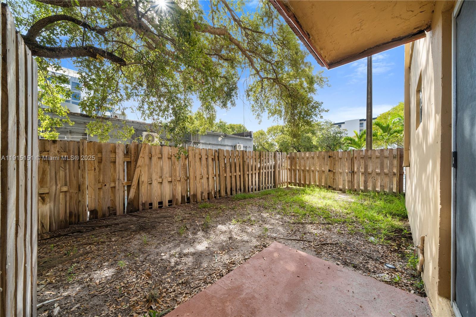 GREYNOLDS PARK GARDENS - Residential Lease