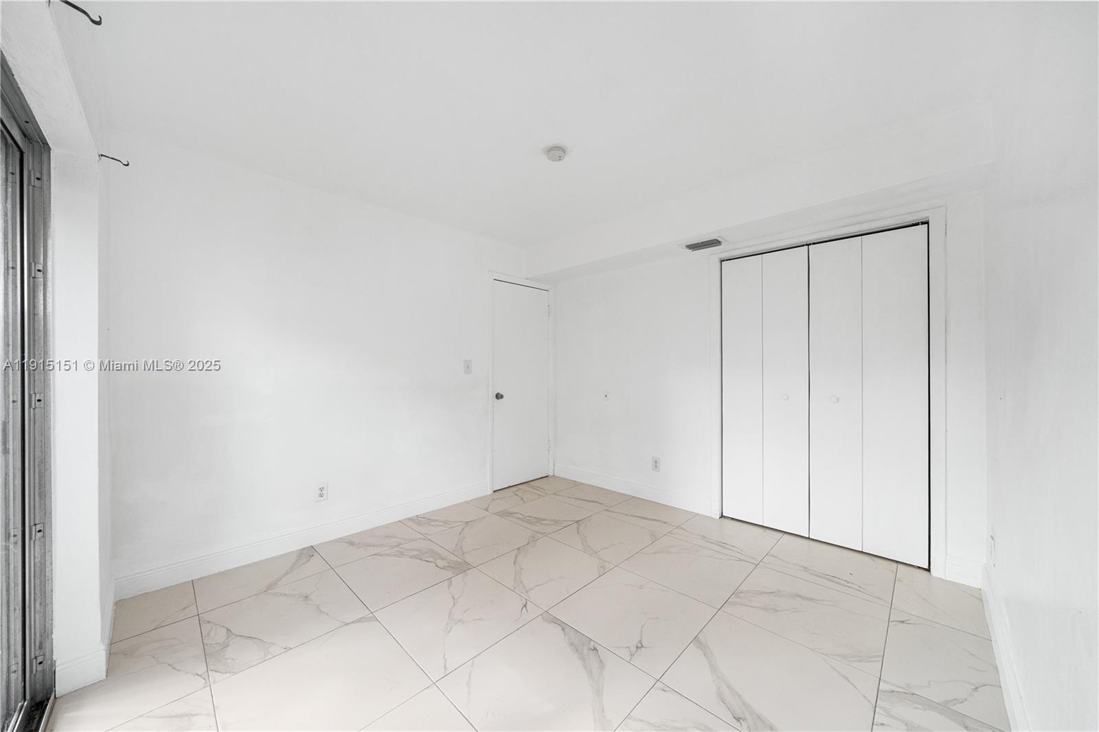 GREYNOLDS PARK GARDENS - Residential Lease