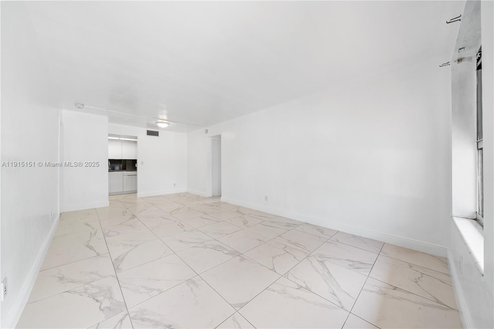 GREYNOLDS PARK GARDENS - Residential Lease