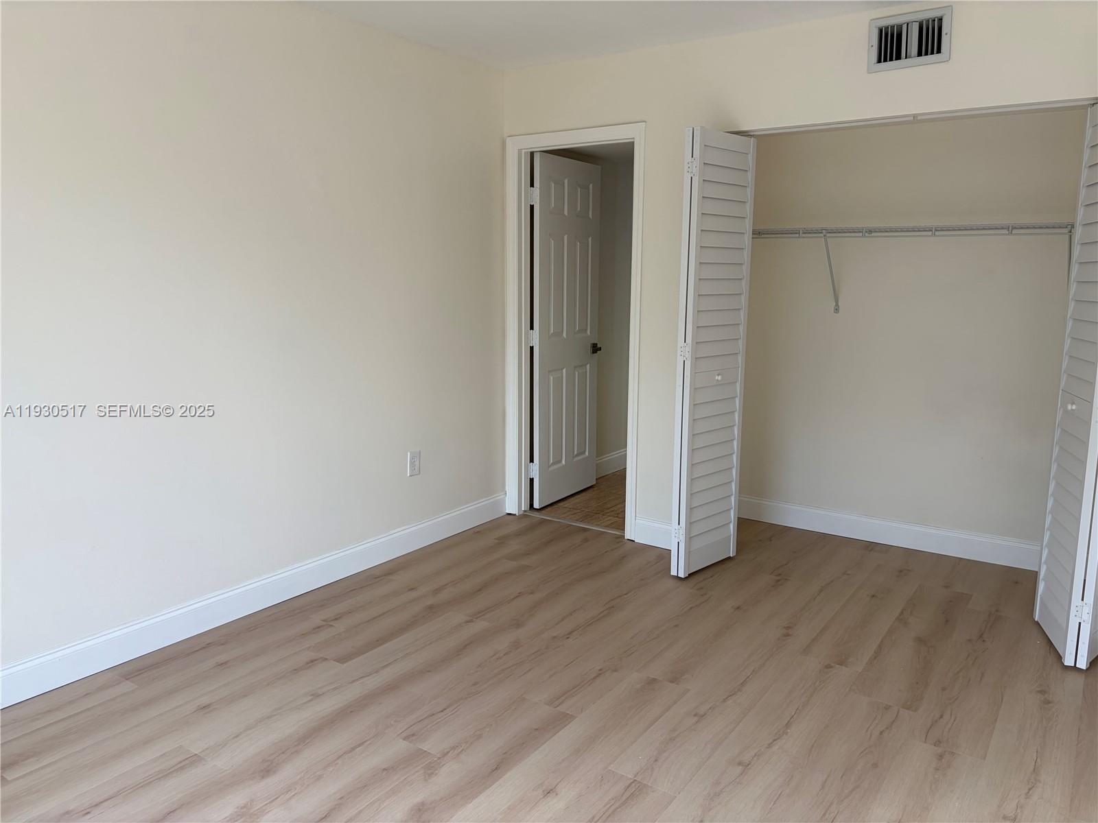 INVERWOOD CONDO - Residential Lease