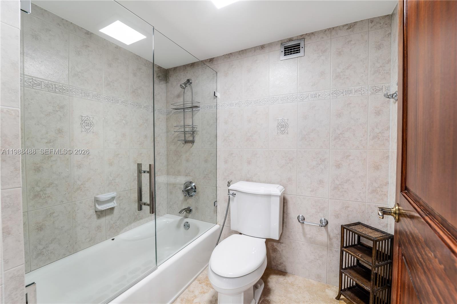 MAISON GRANDE CONDO - Residential Lease