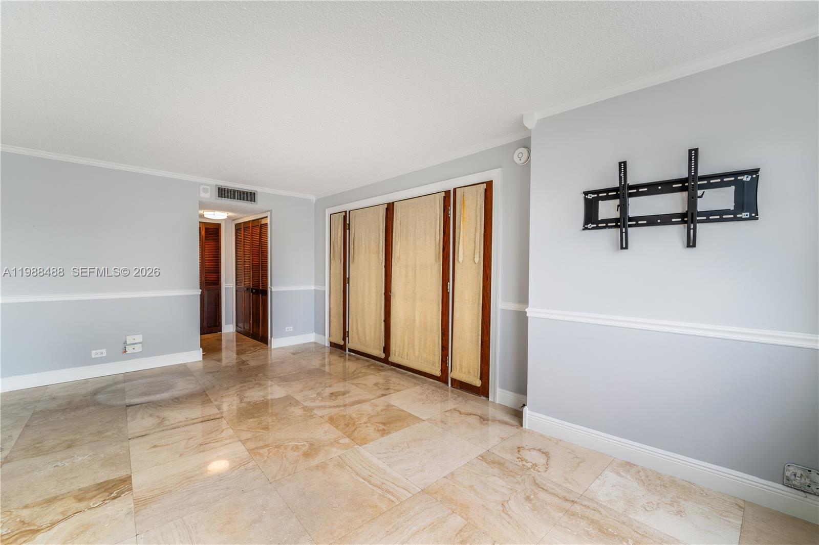 MAISON GRANDE CONDO - Residential Lease