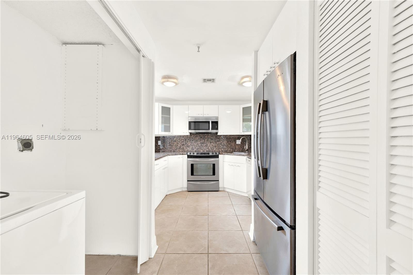 POINCIANA IS YT & RCQ CLU - Residential