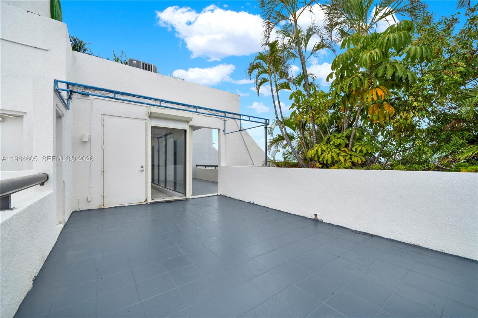 POINCIANA IS YT & RCQ CLU - Residential