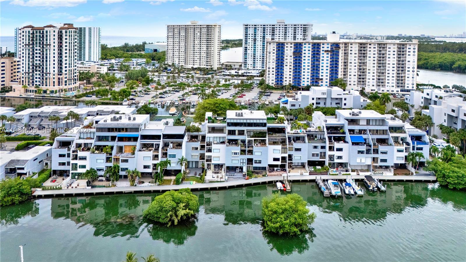 POINCIANA IS YT & RCQ CLU - Residential