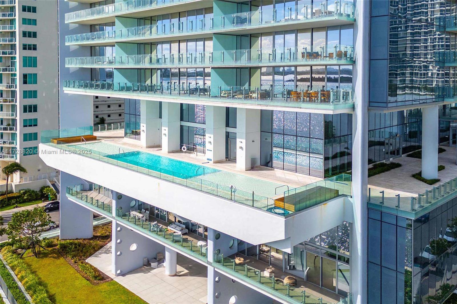 Missoni Baia - Residential