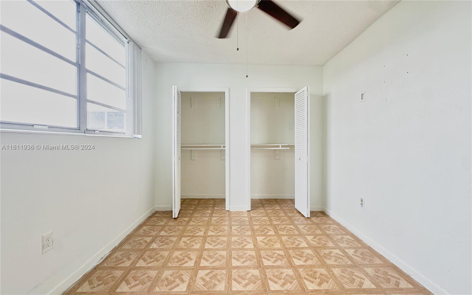 5050 CONDO - Residential