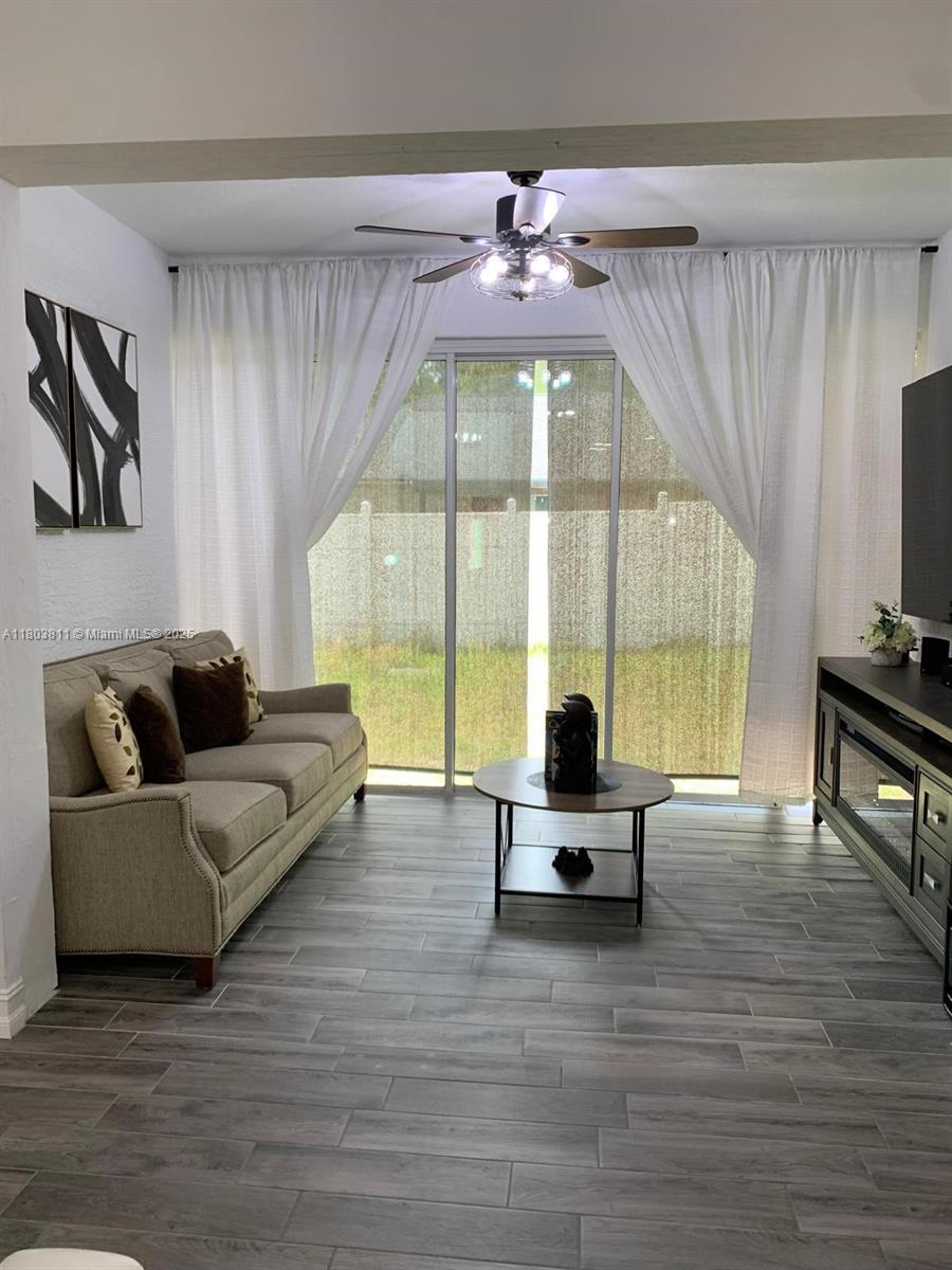 Marion Oaks Un Ten - Residential