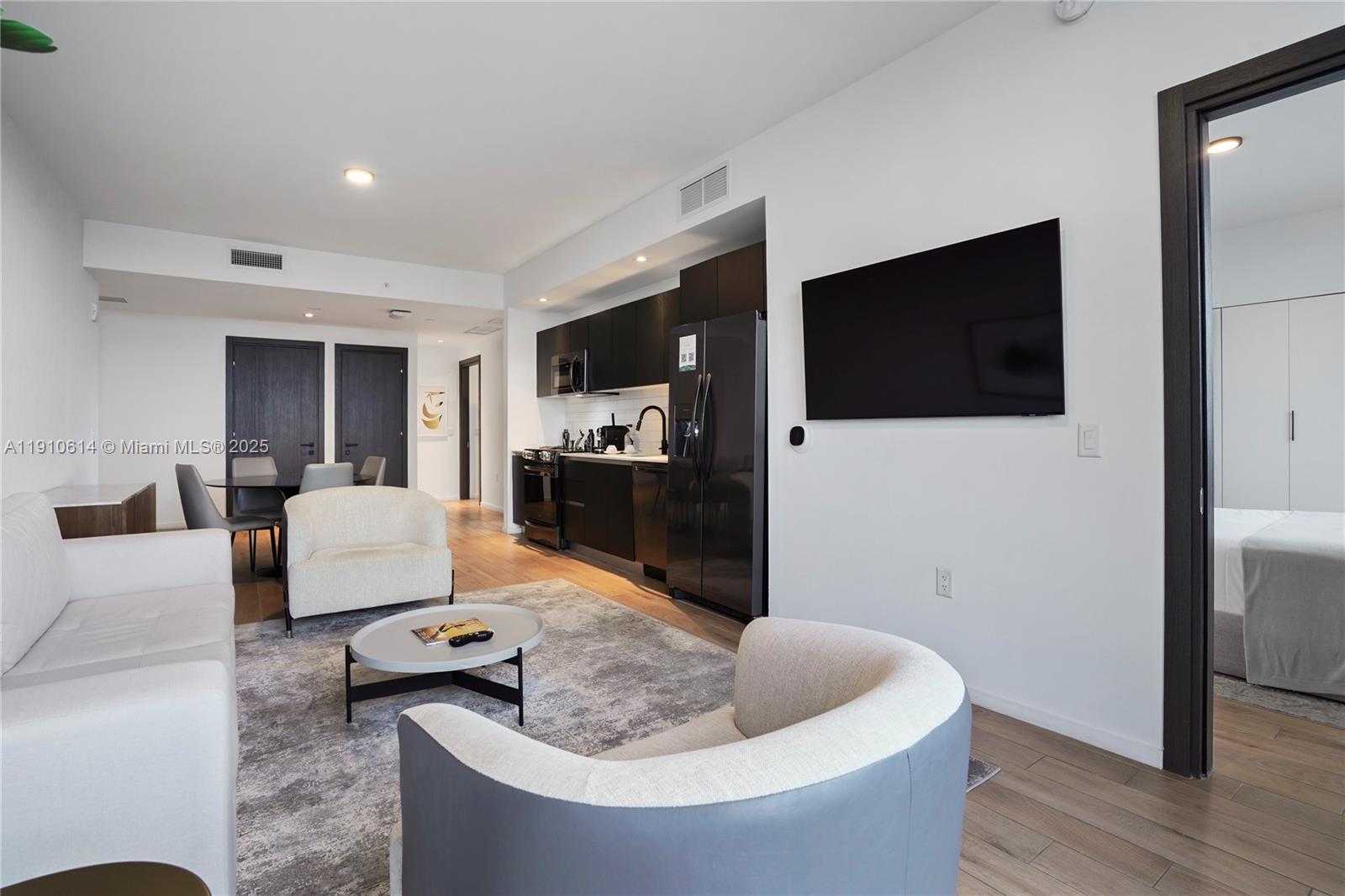 The Elser Residences - Residential