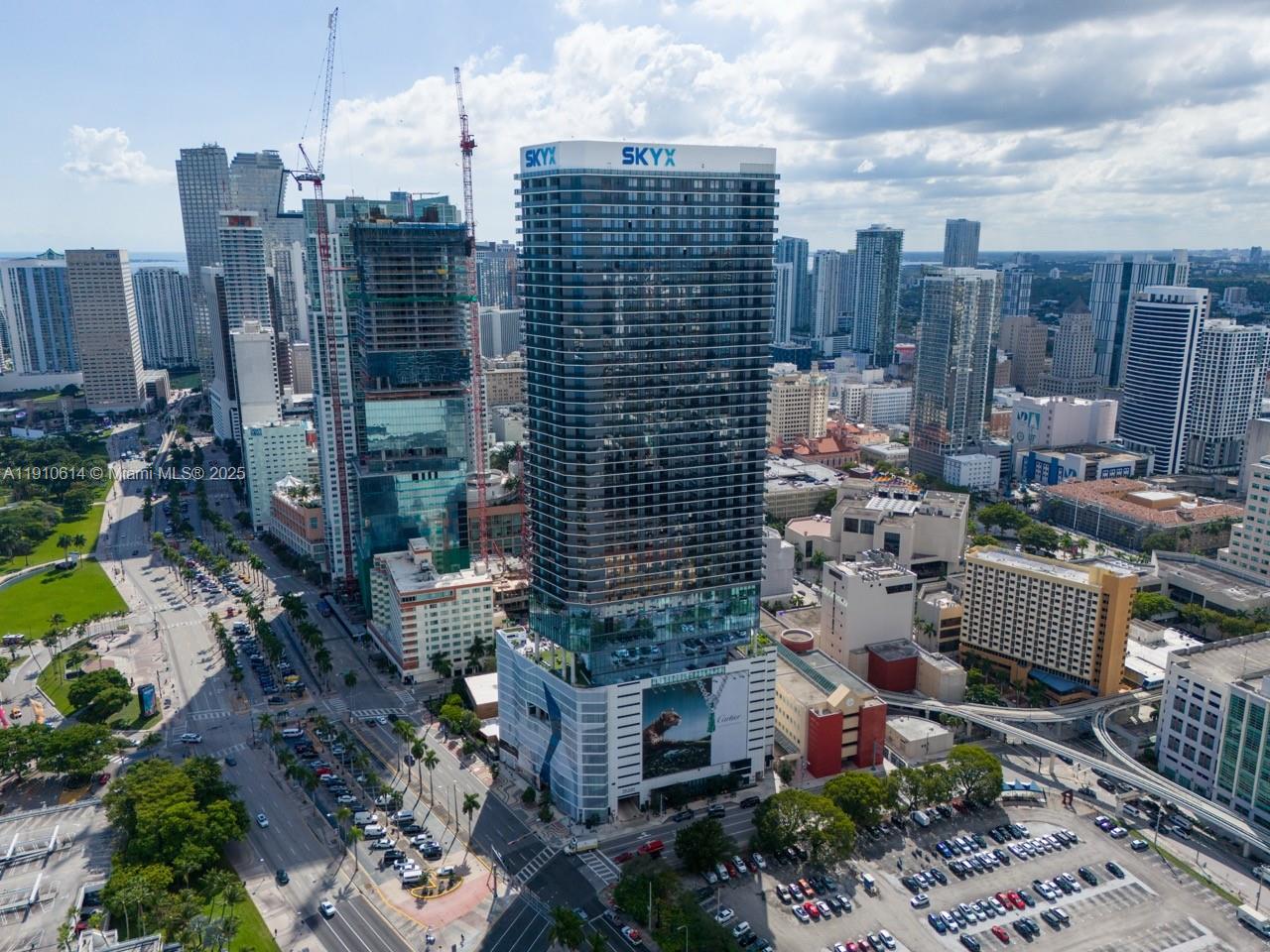 The Elser Residences - Residential