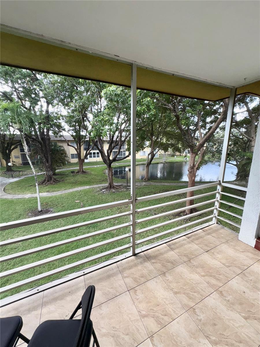OAK HILLS CONDO NO V - Residential Lease