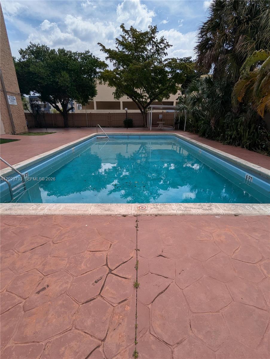 WINDWOOD CONDO - Residential Lease