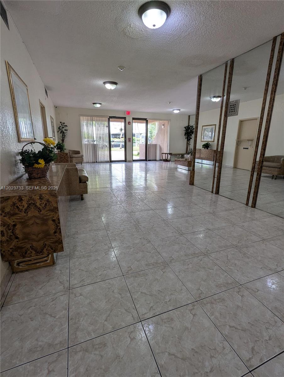 WINDWOOD CONDO - Residential Lease