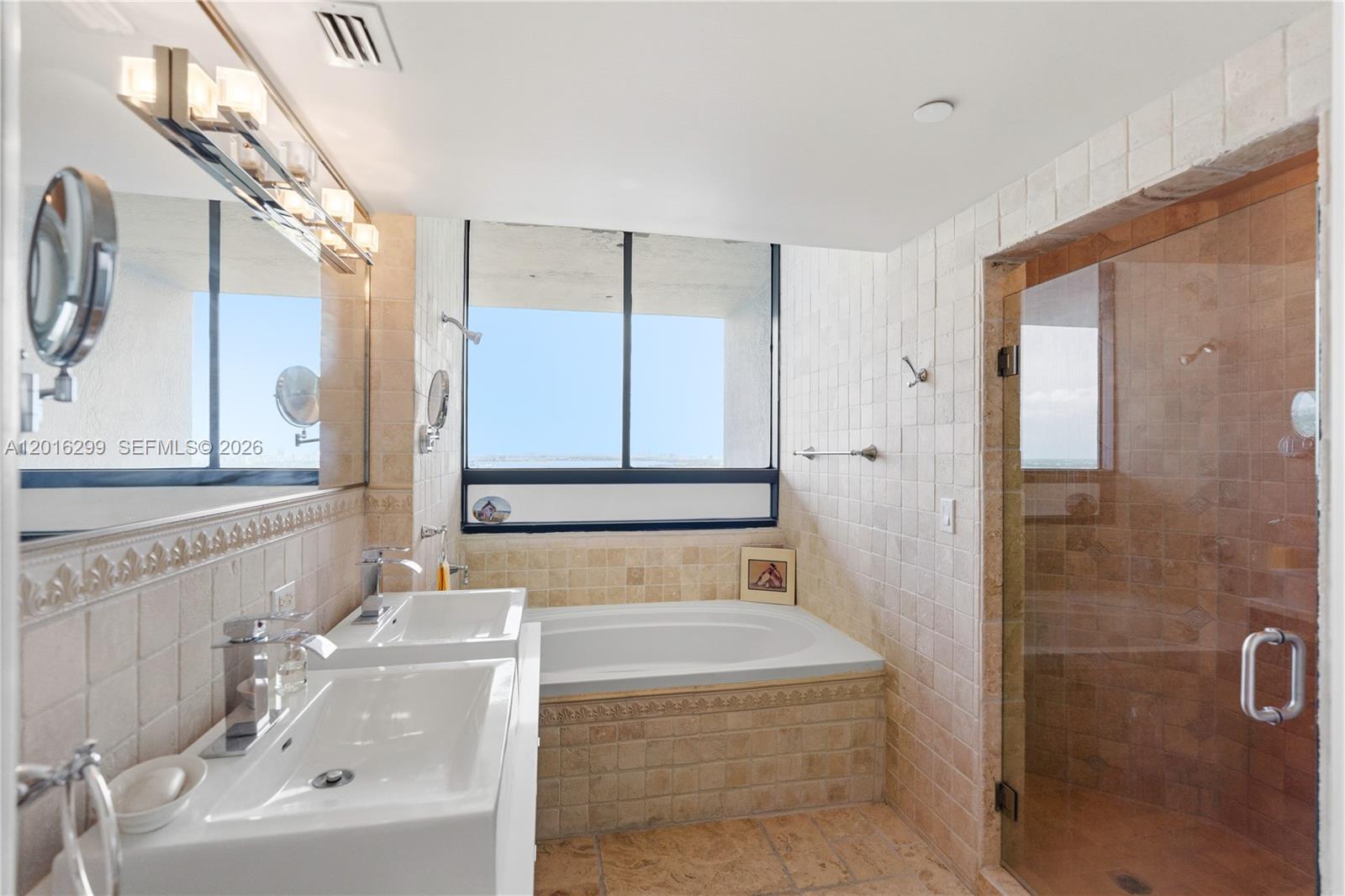 THE WAVERLY AT SOUTH BEAC - Residential