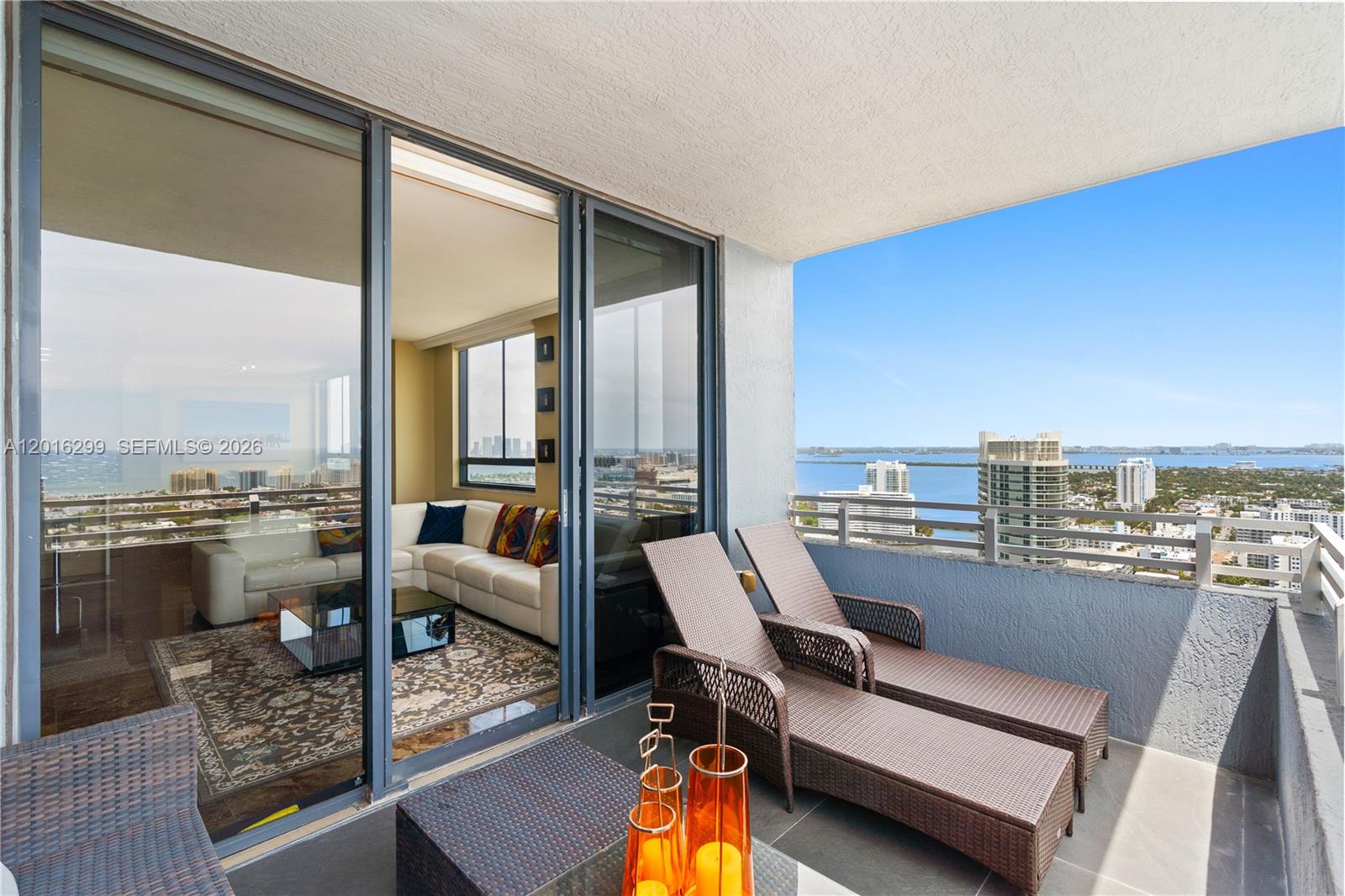 1330 West Ave PH05