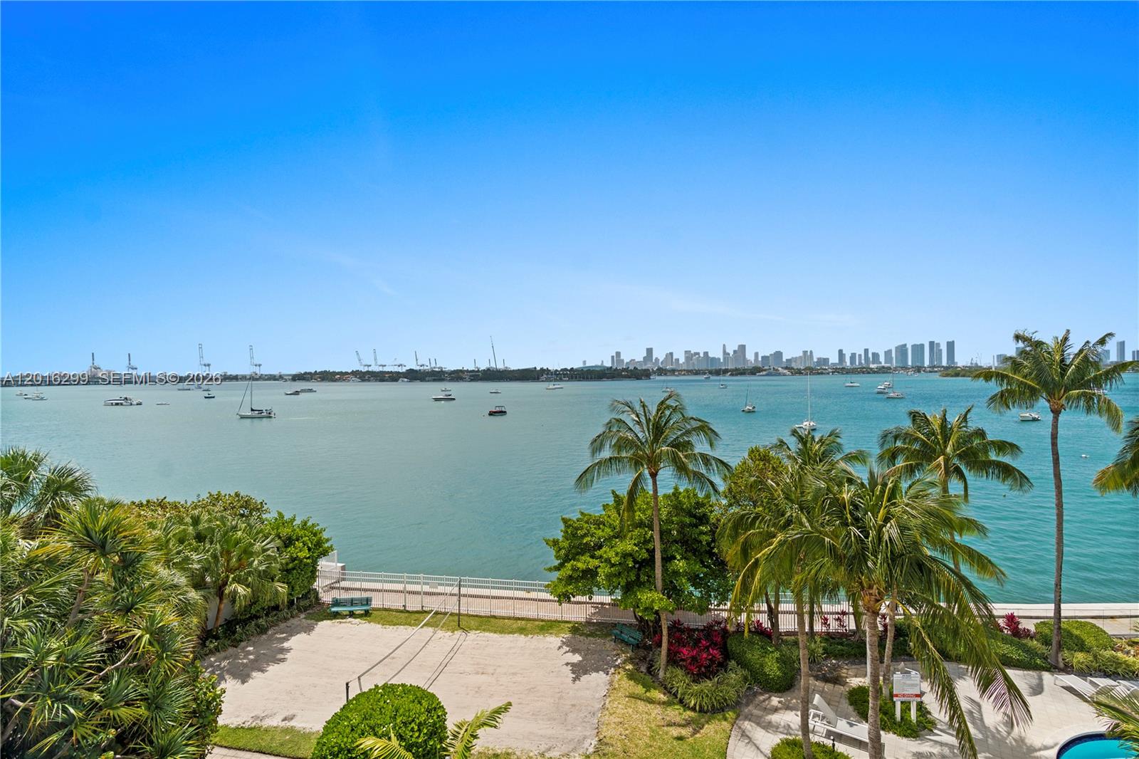 THE WAVERLY AT SOUTH BEAC - Residential