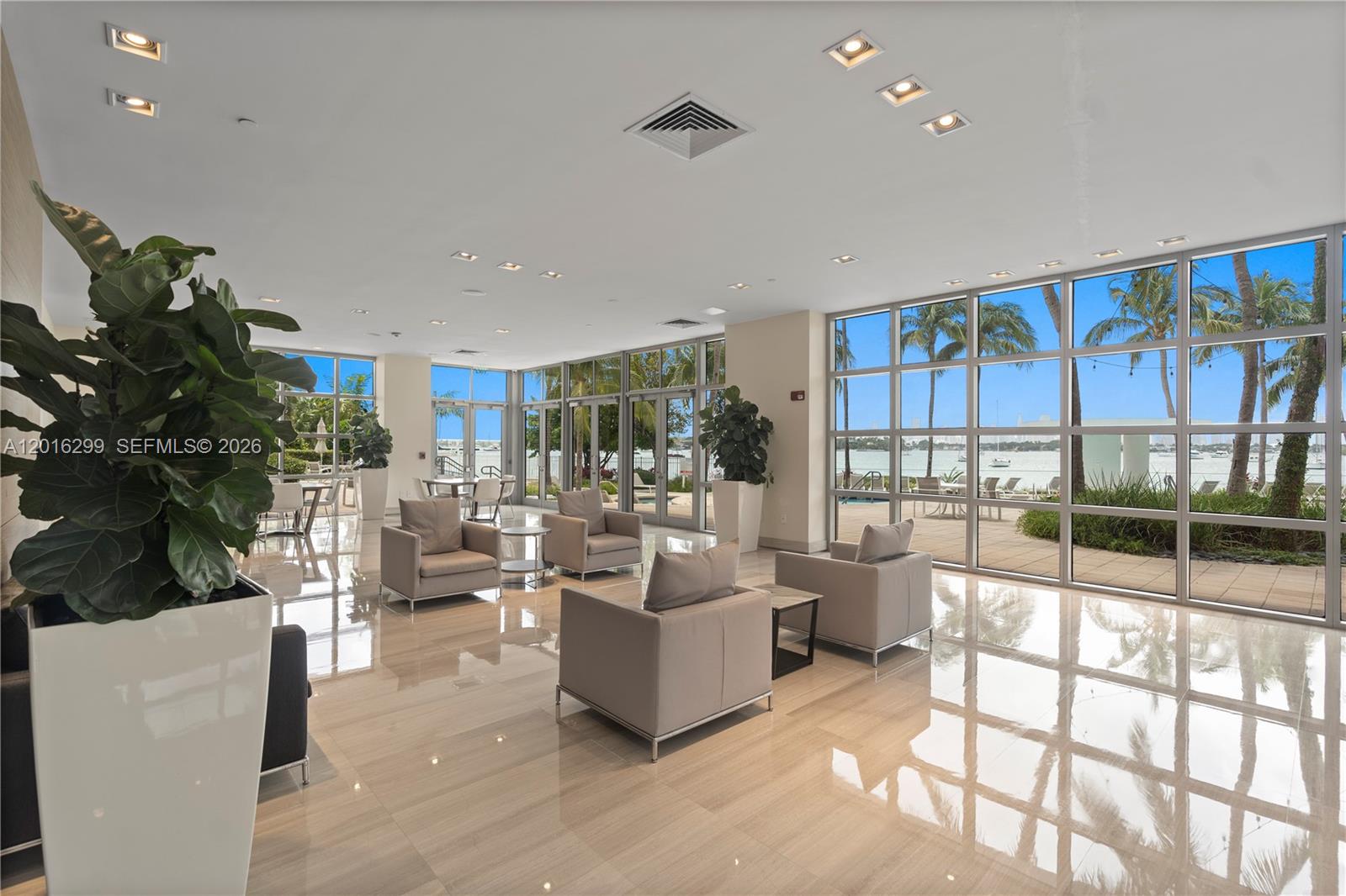 THE WAVERLY AT SOUTH BEAC - Residential