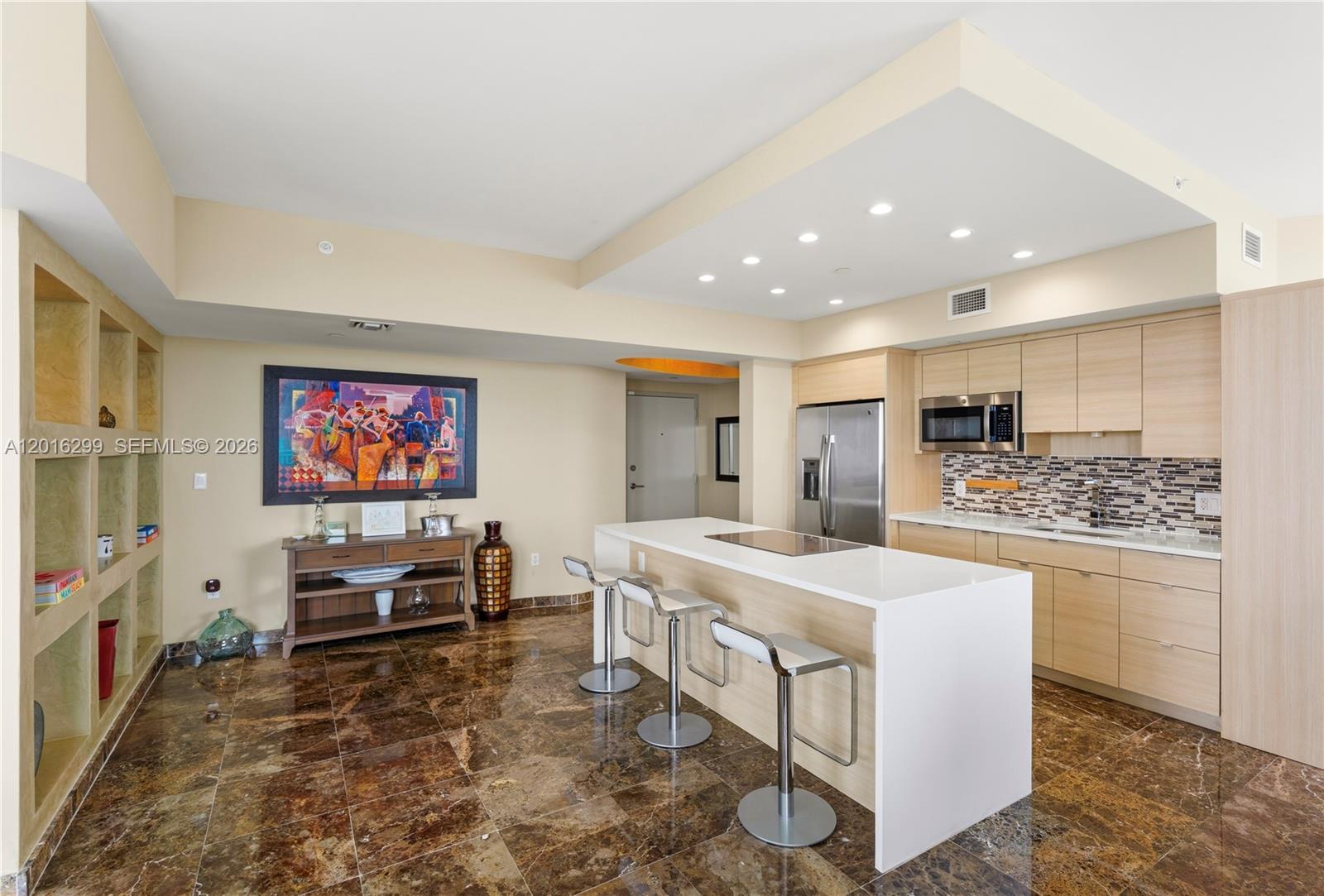 THE WAVERLY AT SOUTH BEAC - Residential