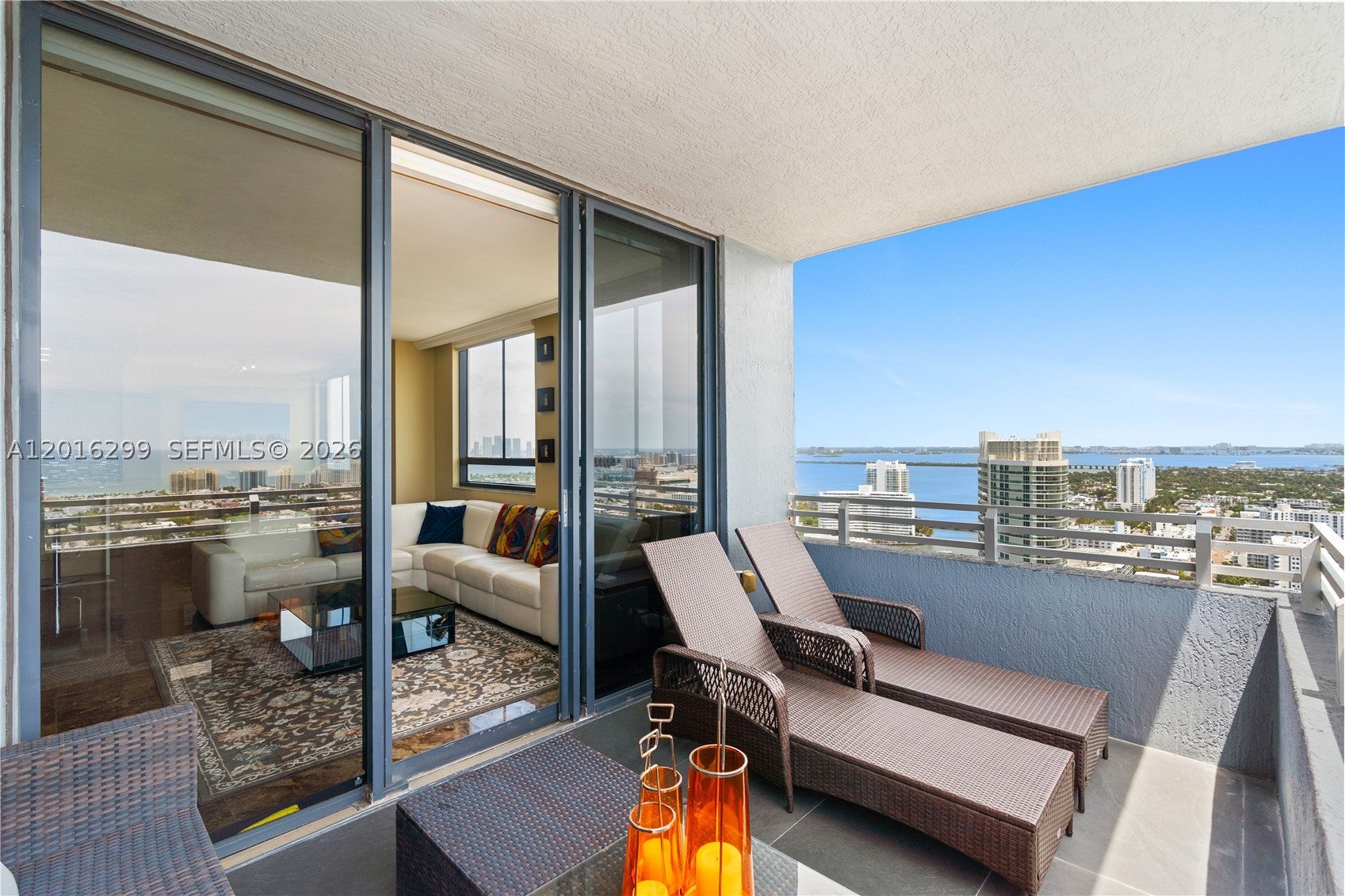 1330 West Ave PH05