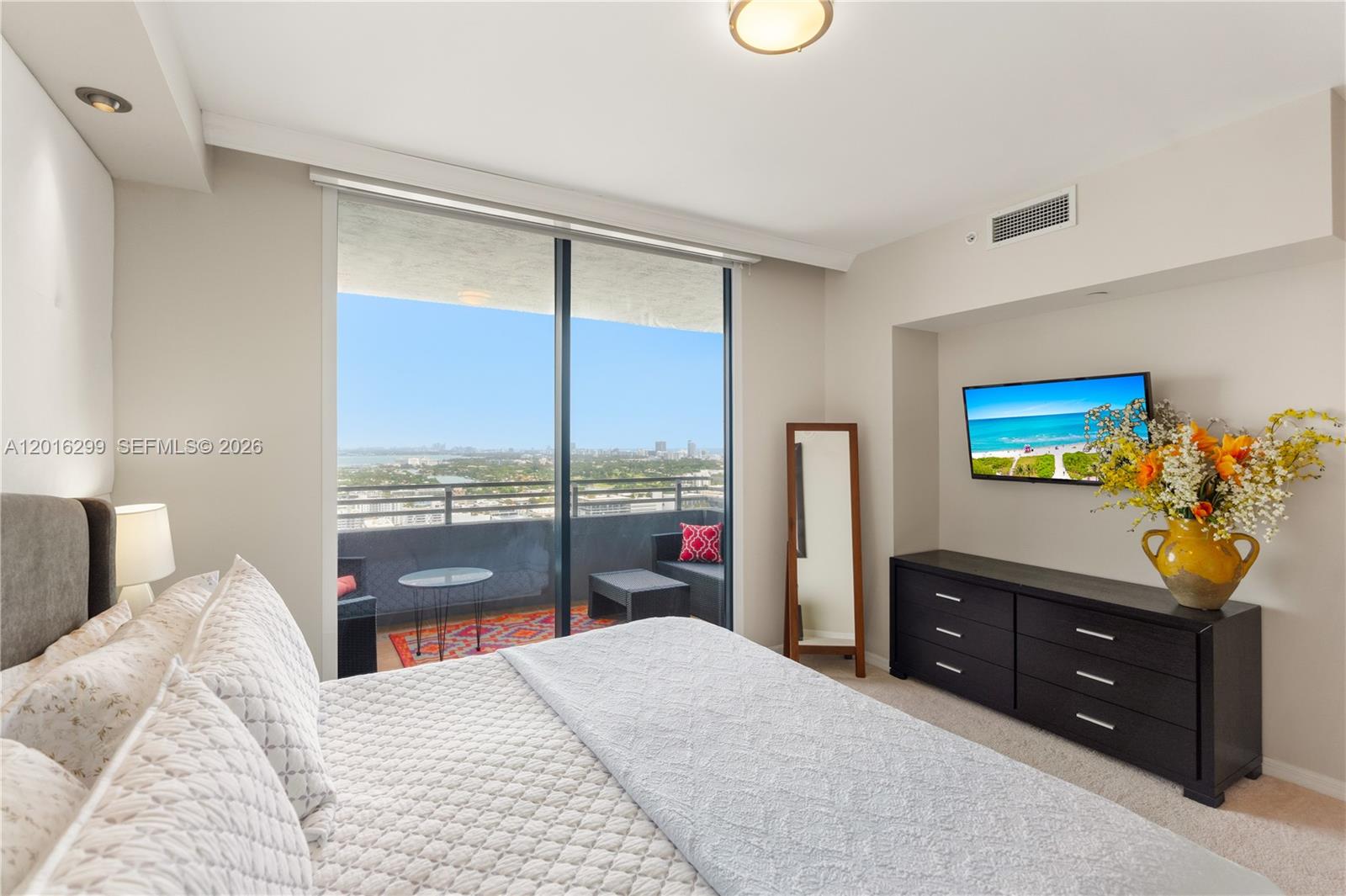 THE WAVERLY AT SOUTH BEAC - Residential