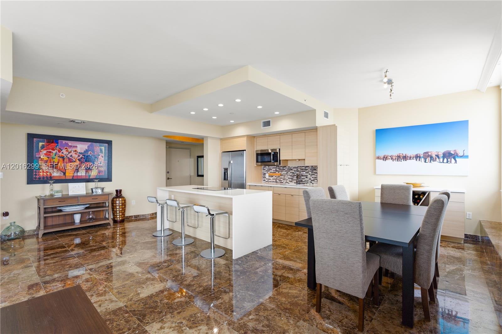 THE WAVERLY AT SOUTH BEAC - Residential
