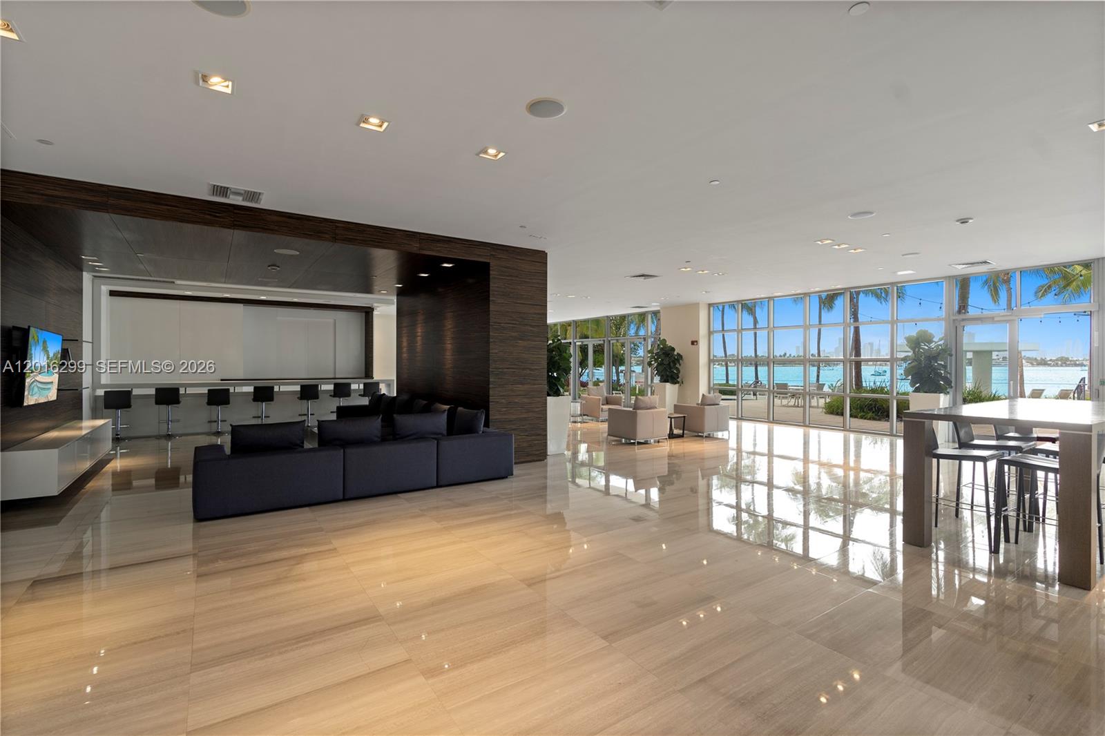 THE WAVERLY AT SOUTH BEAC - Residential