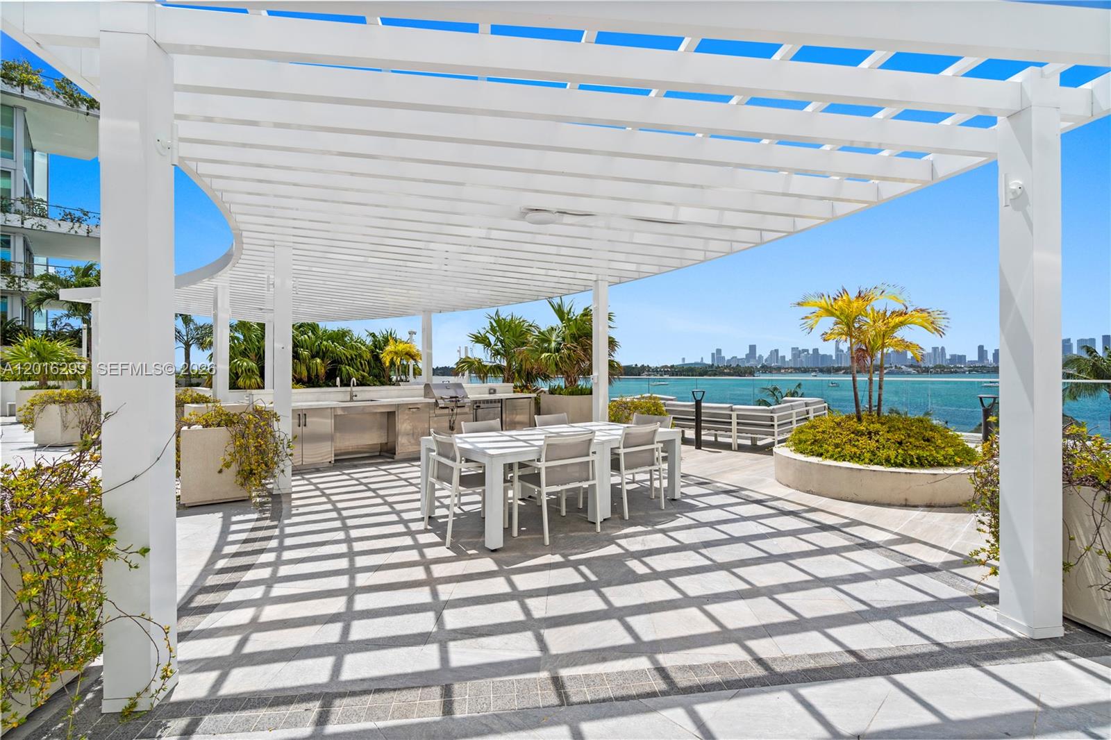 THE WAVERLY AT SOUTH BEAC - Residential