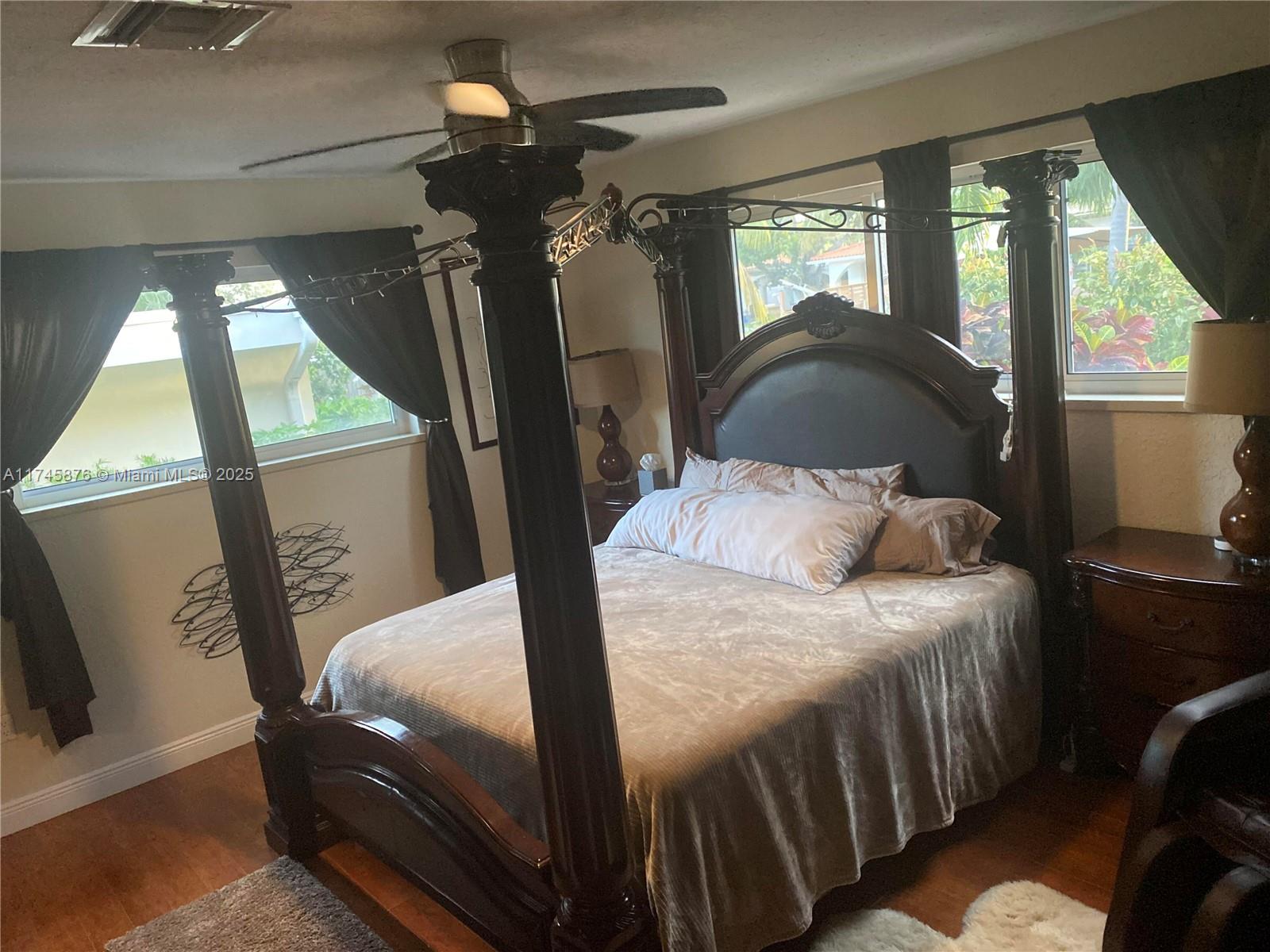 BISCAYNE POINT - Residential