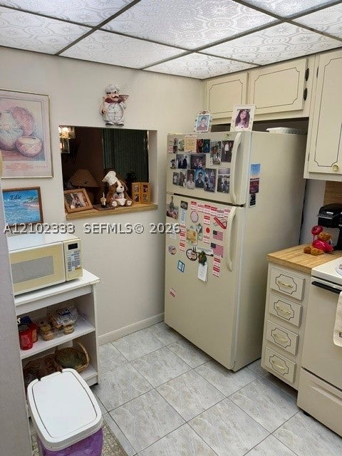 9641 Sunrise Lakes Blvd 111