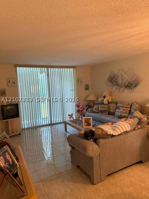 9641 Sunrise Lakes Blvd 111