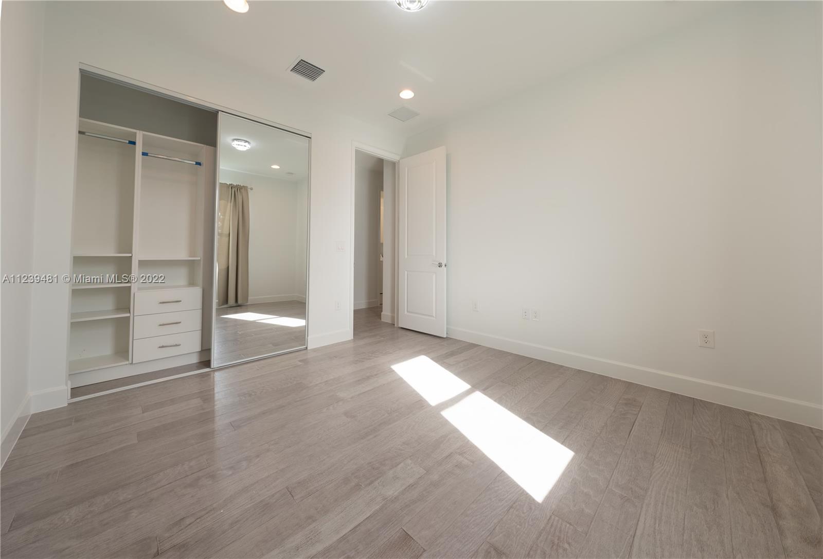 POLO TRACE 2 PUD PLAT NO - Residential Lease