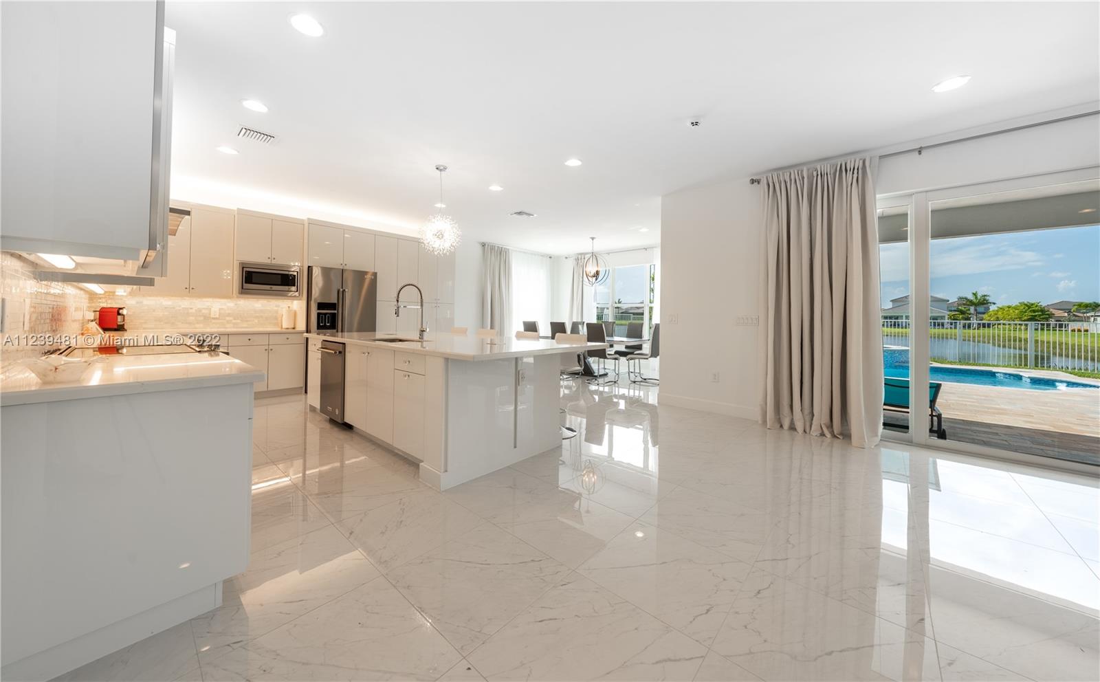 POLO TRACE 2 PUD PLAT NO - Residential Lease