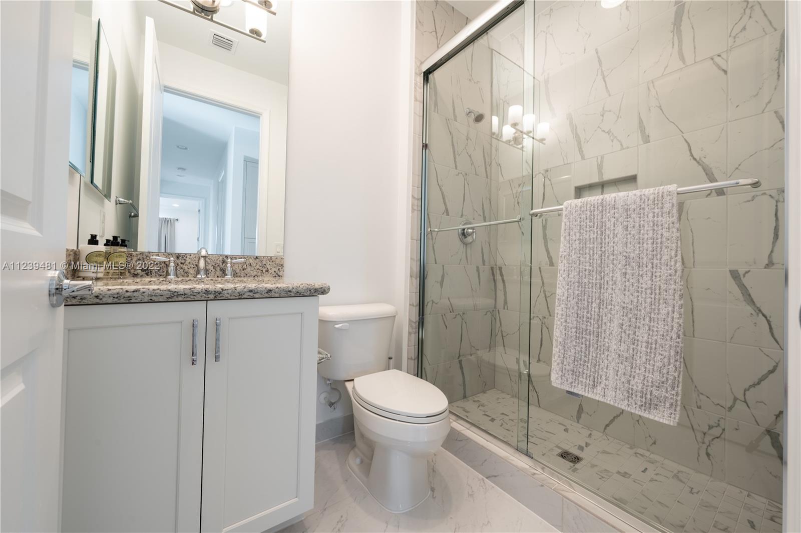 POLO TRACE 2 PUD PLAT NO - Residential Lease