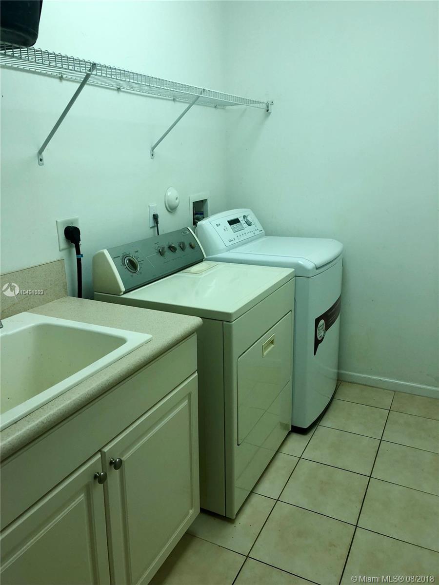 DIAMOND C RANCH POD D - Residential