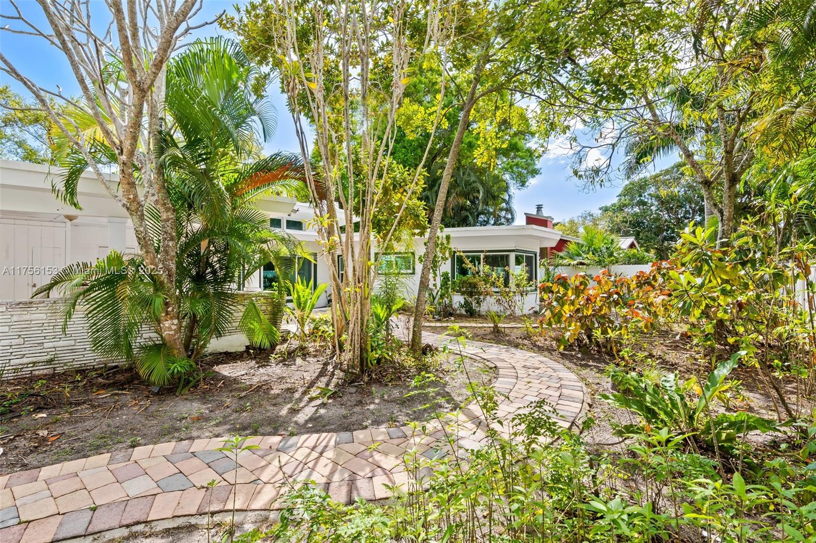 PINEHURST - Residential