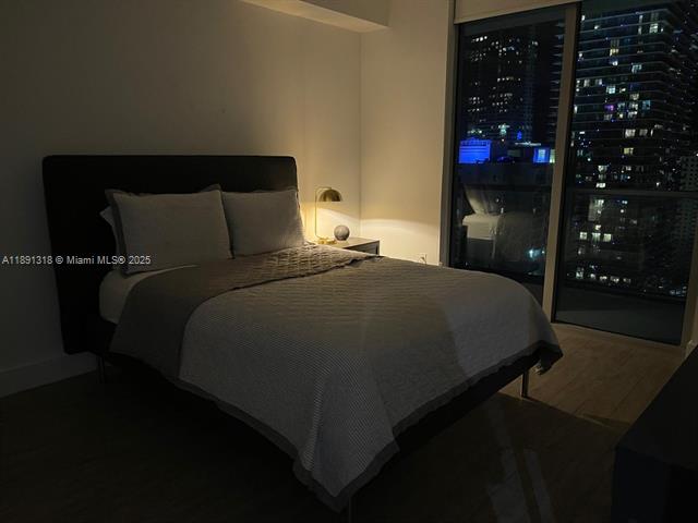 THE AXIS ON BRICKELL II C - Residential Lease