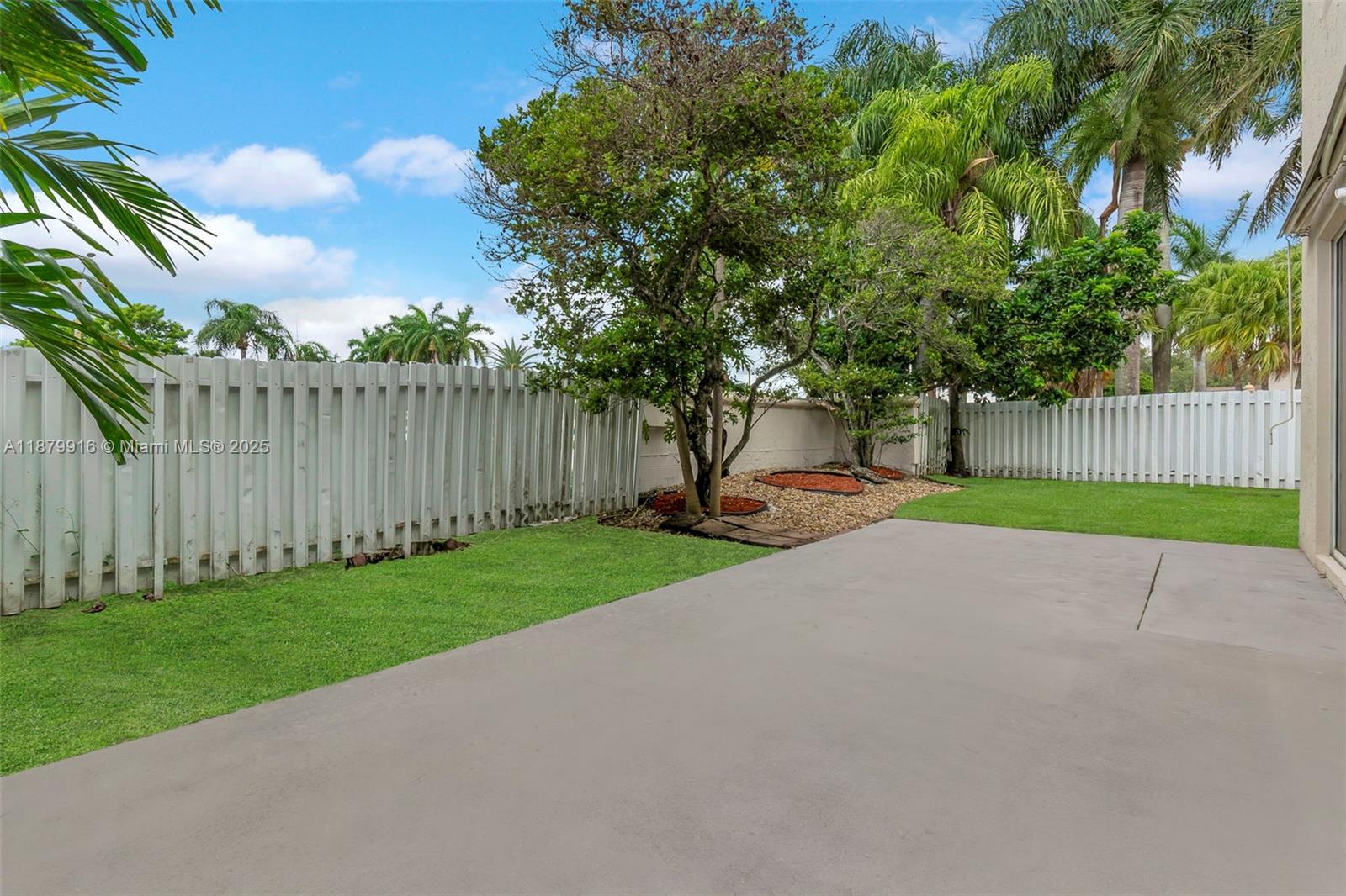 SILVER LAKES PHASE III - Residential