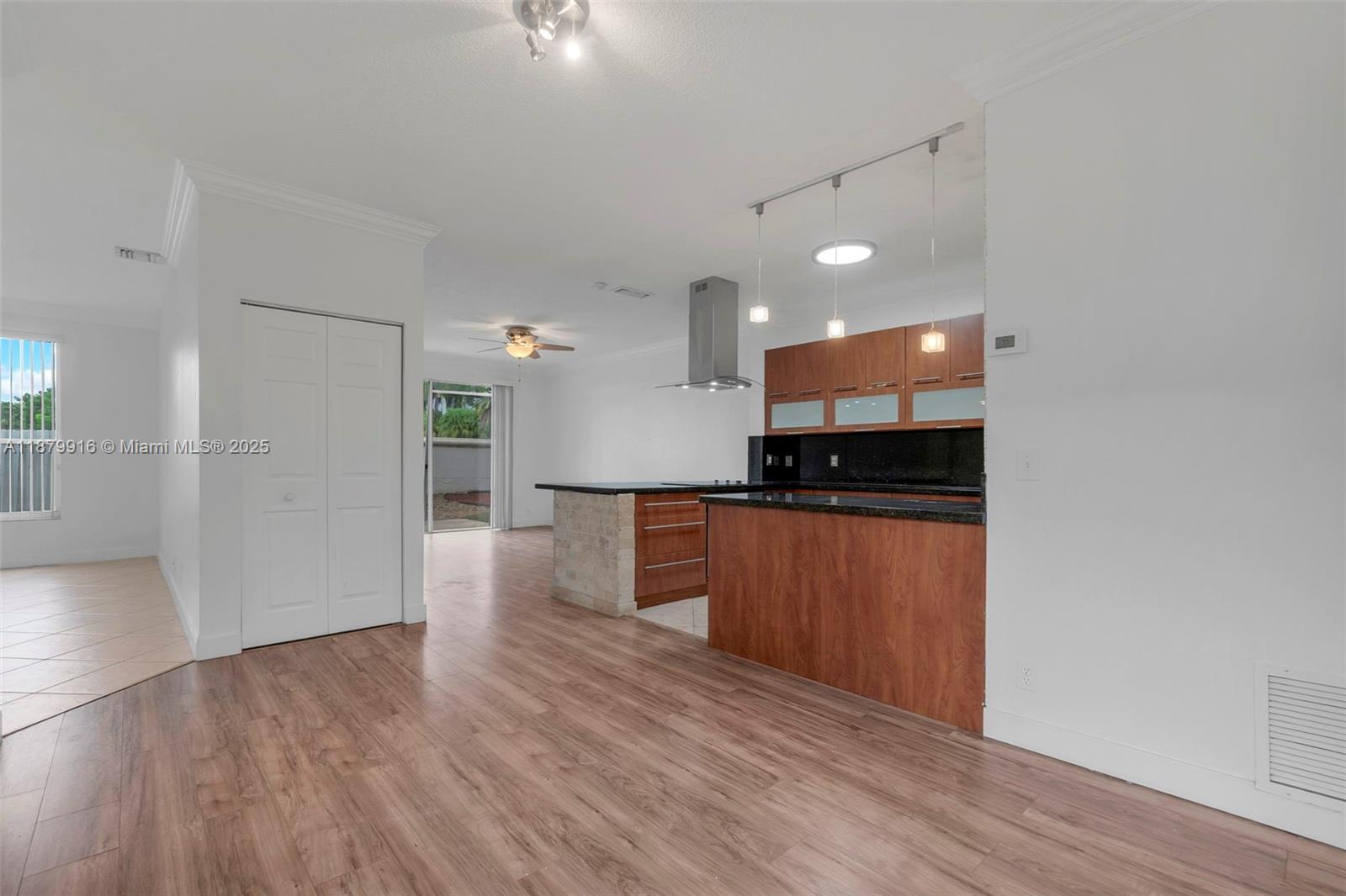 SILVER LAKES PHASE III - Residential