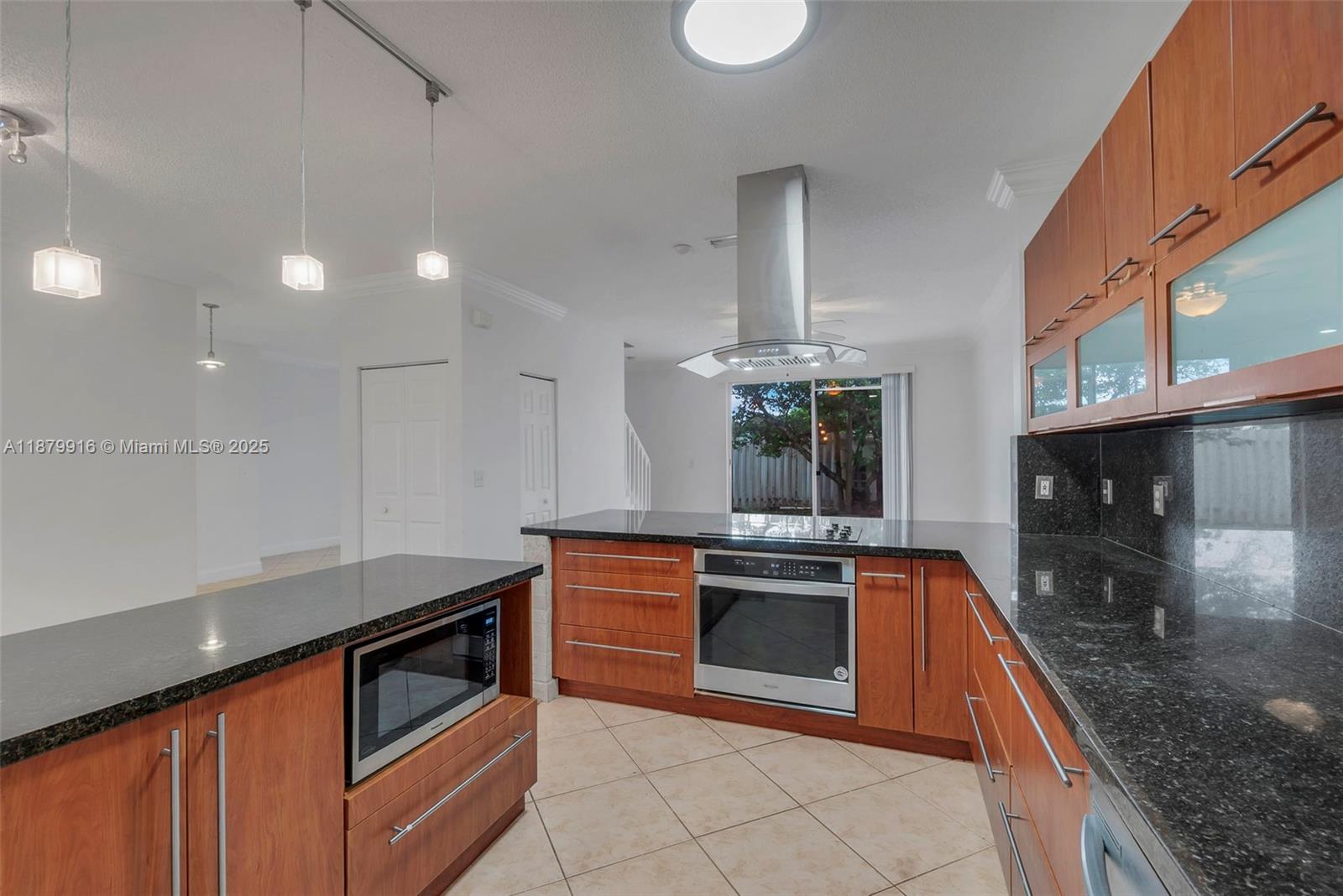 SILVER LAKES PHASE III - Residential