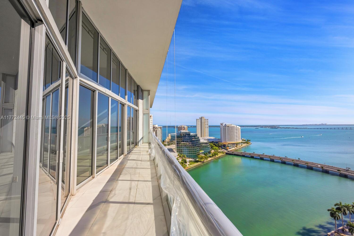 ICON BRICKELL NO TWO - Residential