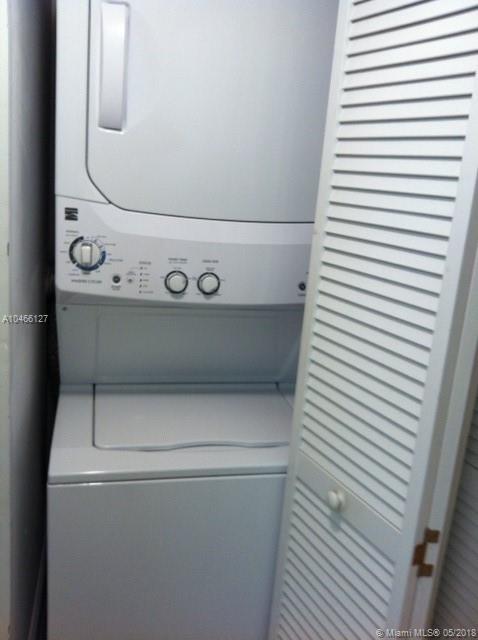 CARRINGTON AT COCONUT CRE - Residential Lease