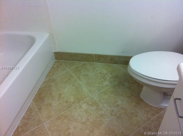 CARRINGTON AT COCONUT CRE - Residential Lease