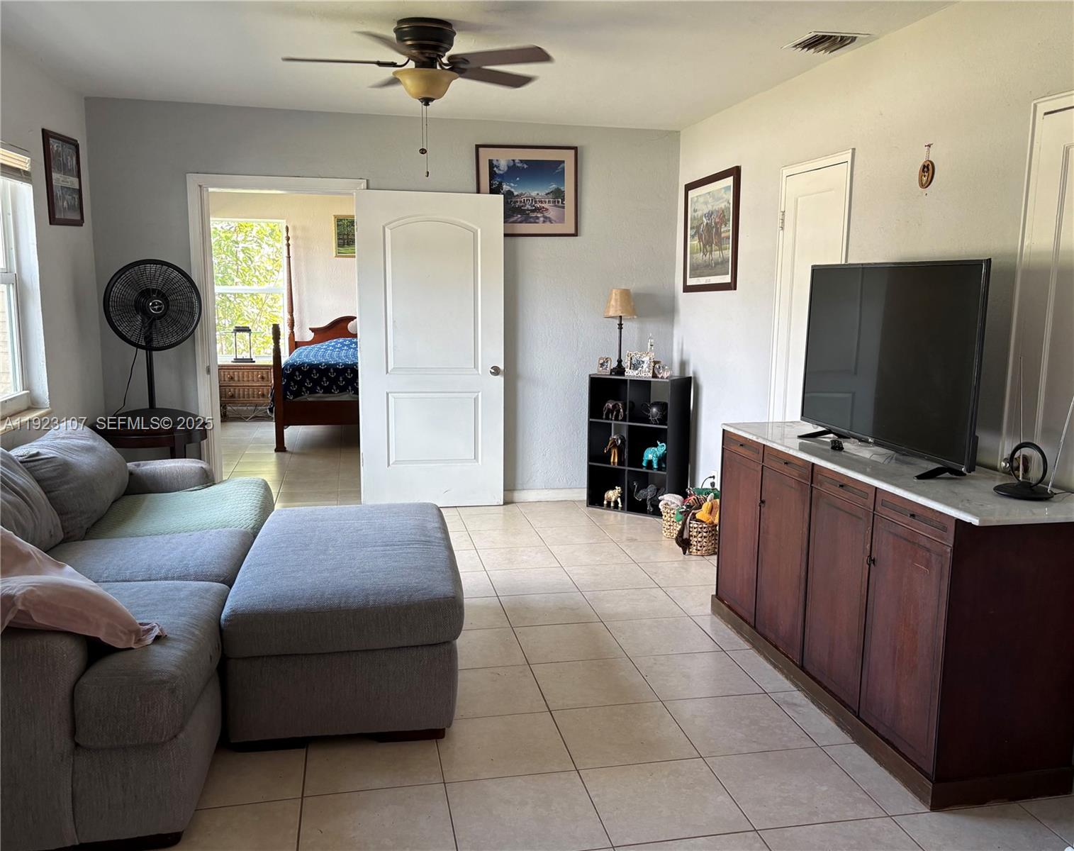 SOUTH HOLLYWOOD AMD PLAT - Residential