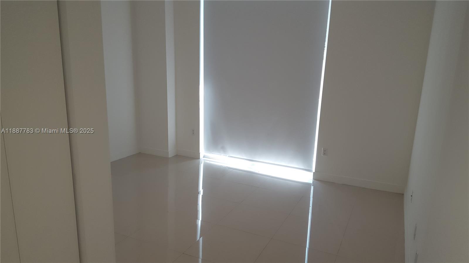79 SW 12 ST 1506-S