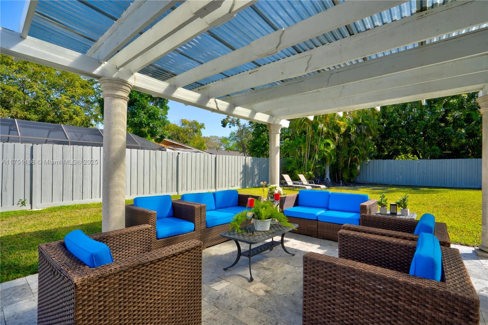 Miami, Florida 33176, United States, 4 Bedrooms Bedrooms, ,2 BathroomsBathrooms,Residential,Active,82087