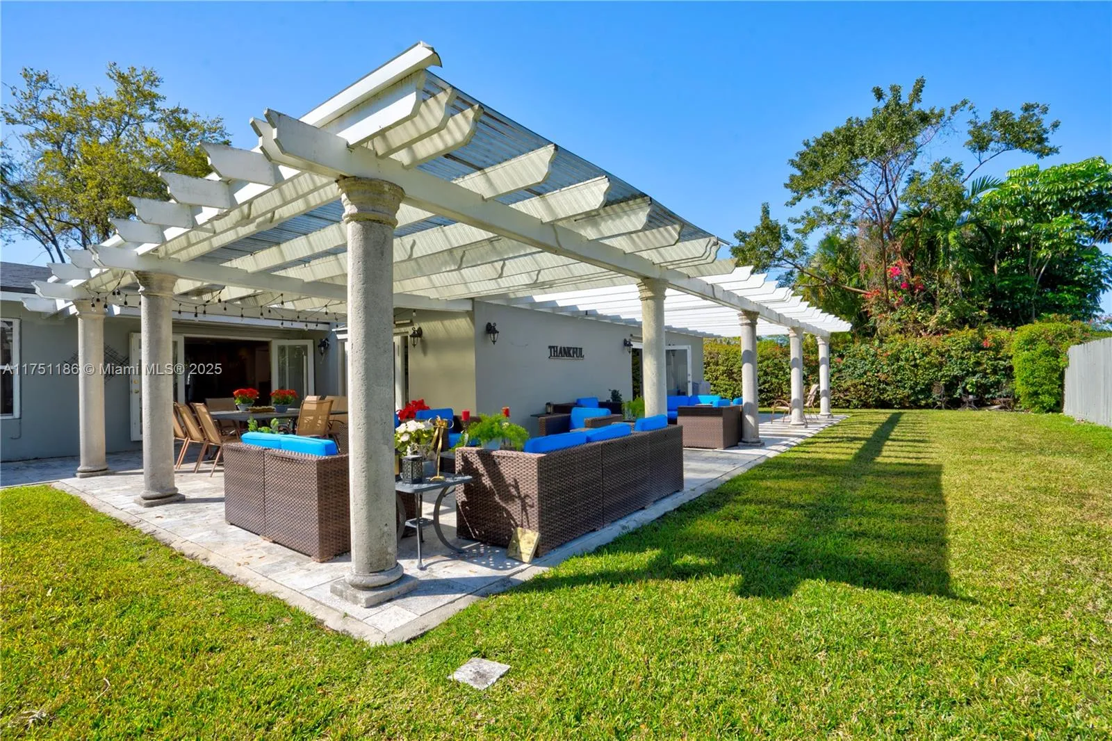Miami, Florida 33176, United States, 4 Bedrooms Bedrooms, ,2 BathroomsBathrooms,Residential,Active,82087