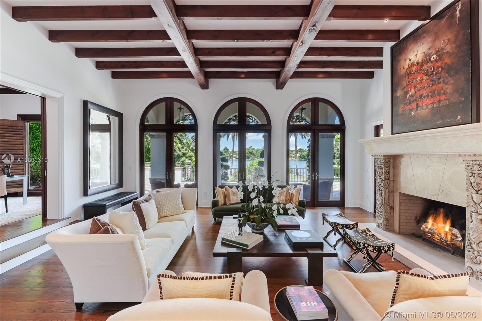 HAMMOCK LAKE - Residential